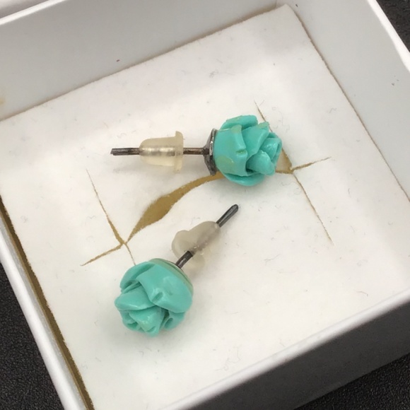 - Rose Shaped Turquoise Silver Stud Earrings by Magnolia Jewelry - Picture 4 of 7